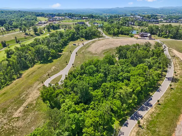 8386 Six String Drive, College Grove, TN 37046