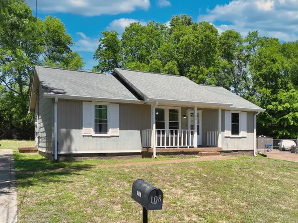108 Crystal Ct, Nashville, TN 37207