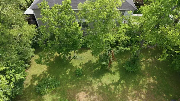 2424 Brasher Ave, Nashville, TN 37206