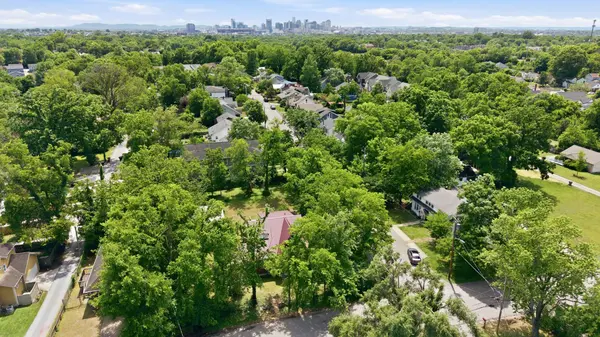 2424 Brasher Ave, Nashville, TN 37206
