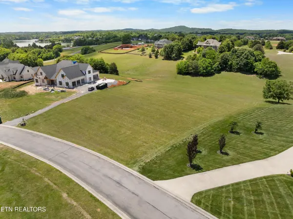 36 Thunder Ridge, Vonore, TN 37885