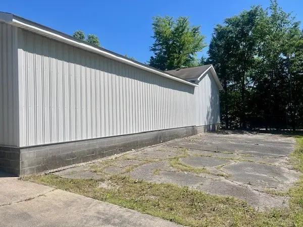 1108 Highway 70 #E, Dickson, TN 37055