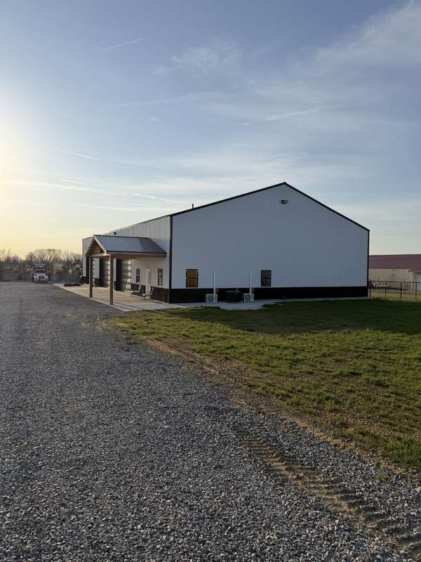 77 Dr George Brown, Elkton, KY 42220