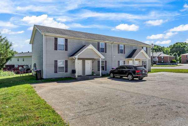 500 Patriot Park Ct, Clarksville, TN 37042