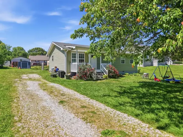 163 Haley Ave, Doyle, TN 38559