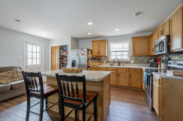 182 Woodbine Drive, Benton, TN 37307