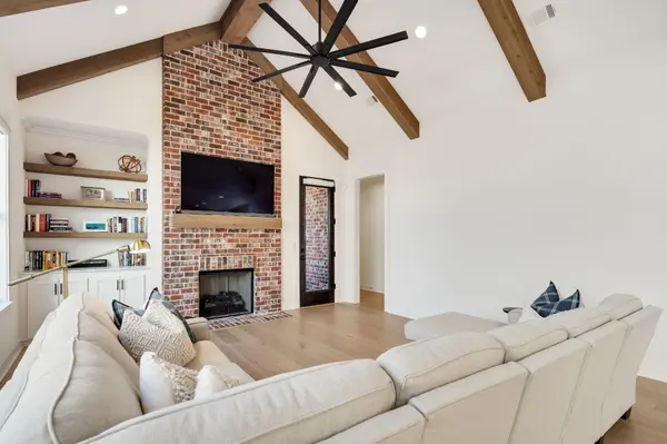 888 CYPRESS VINE CV, Collierville, TN 38017