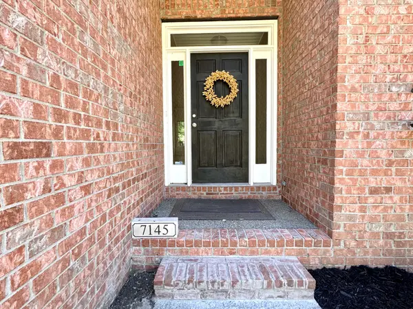 7145 Forrest Oaks Dr, Nashville, TN 37221