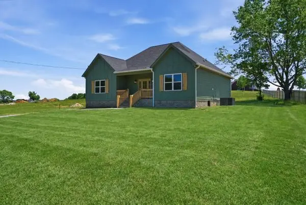 2123 Sims Road, Shelbyville, TN 37160