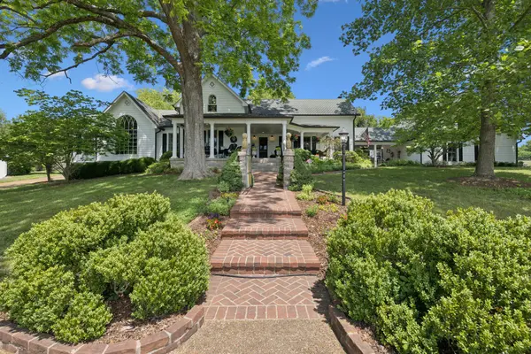 4929 Snow Creek Rd, Santa Fe, TN 38482