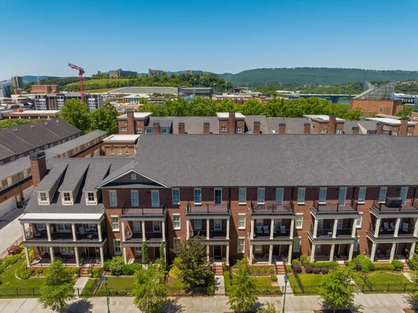 247 Walnut Street, Chattanooga, TN 37403