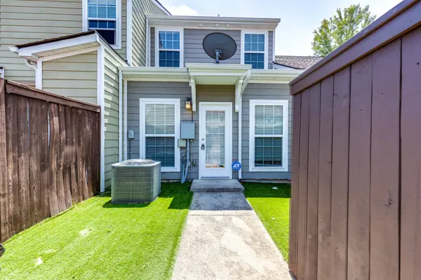 6007 DuPont Cv, Spring Hill, TN 37174