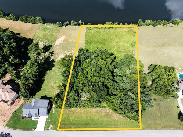 72 Espalier Drive, Decatur, TN 37322