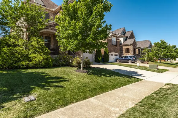 414 Fall Creek Cir, Goodlettsville, TN 37072