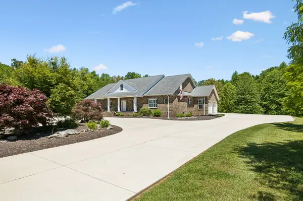 800 Grove Rd, Morrison, TN 37357