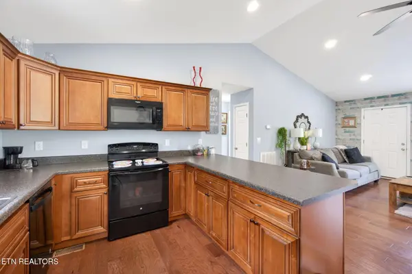 259 Freewill Ridge Rd, Gainesboro, TN 38562