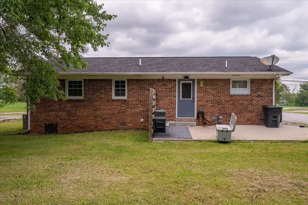 3417 Gimlet Rd, Lawrenceburg, TN 38464