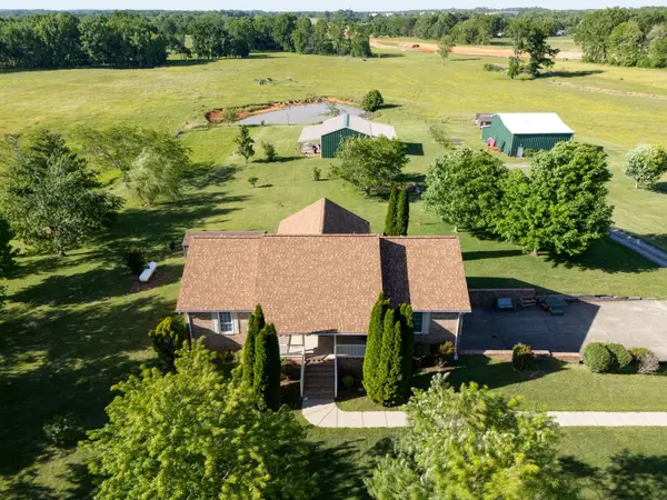 134 N Harris Rd, Portland, TN 37148