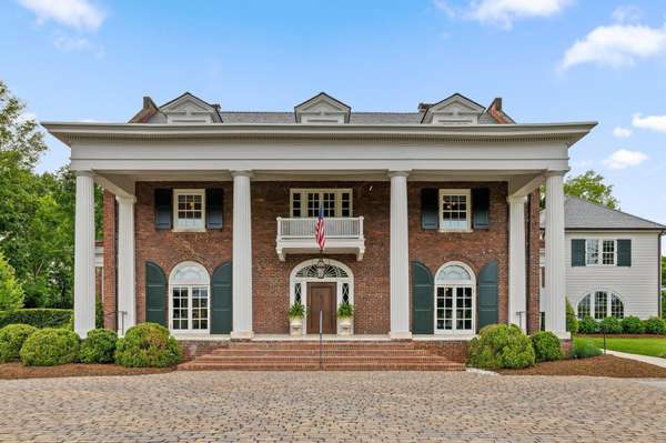 1636 Hillcrest Road, Chattanooga, TN 37405