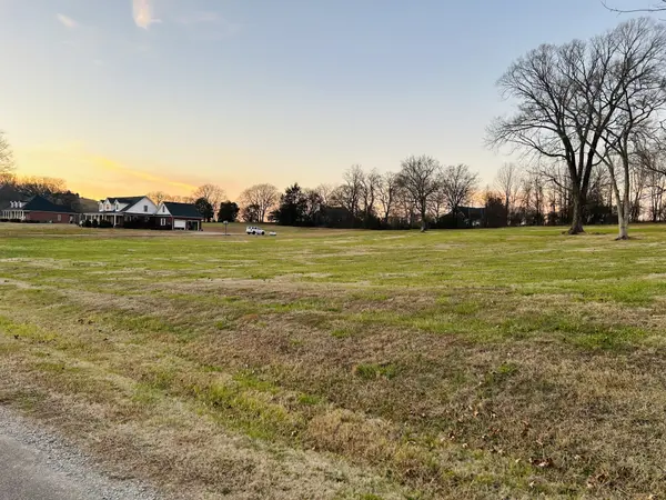 1 Sugar Tree Rd, Pulaski, TN 38478