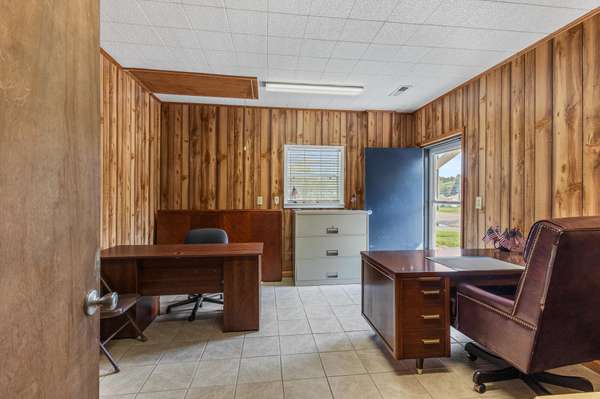 1027 Moore Street, Athens, TN 37303