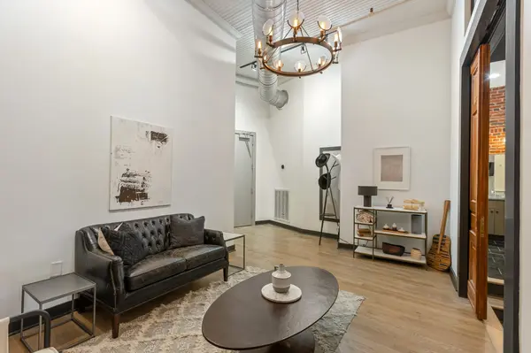 207 3rd Ave #N #402, Nashville, TN 37201
