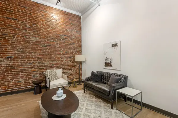 207 3rd Ave #N #402, Nashville, TN 37201