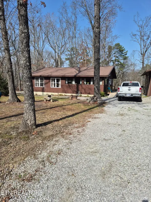 101 Ridgepoint Rd, Jamestown, TN 38556