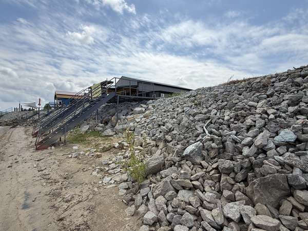 212 S River Front Dr, Clifton, TN 38425