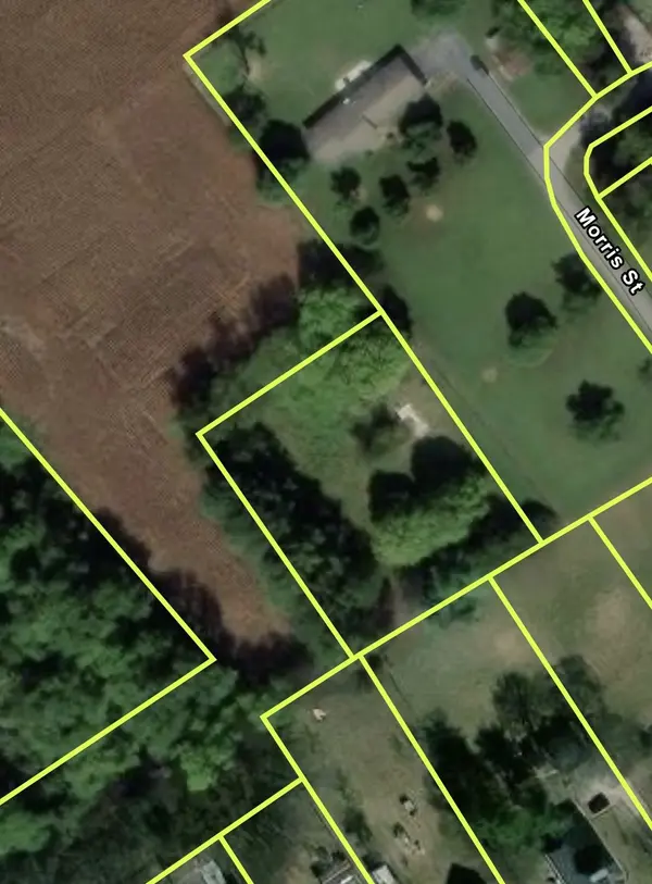 346 E Park St, Guthrie, KY 42234
