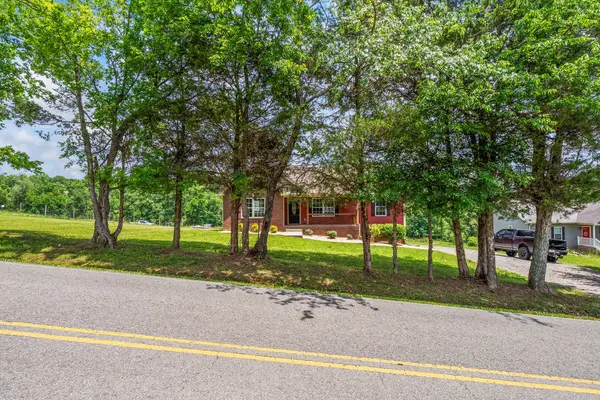 574 Keytown Rd, Portland, TN 37148