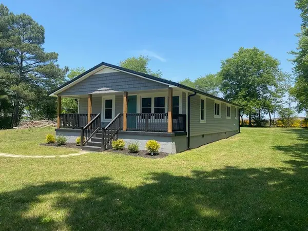 105 McGee Ln, Loretto, TN 38469