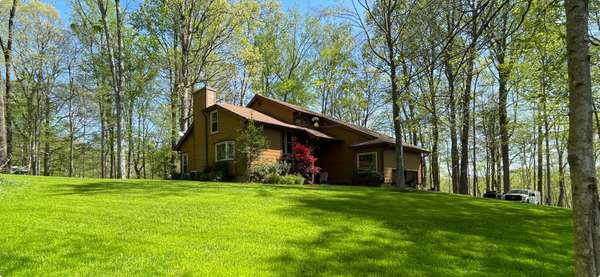 3575 Tyree Springs Rd, Hendersonville, TN 37075