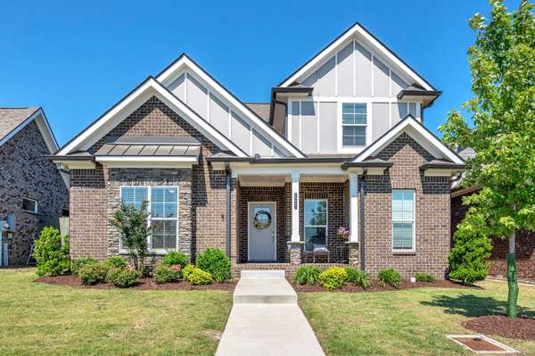 6221 Crawford Drive, Hermitage, TN 37076