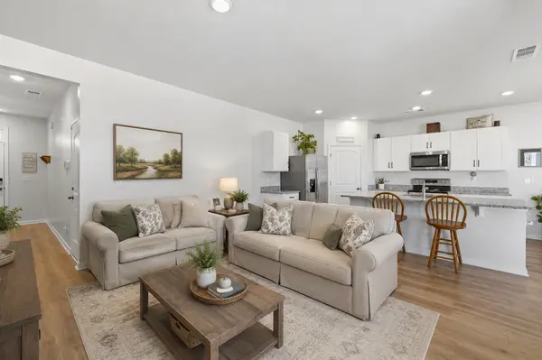 178 Olivia Cir, Chapel Hill, TN 37034