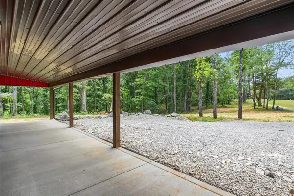 2796 Highway 100, Centerville, TN 37033