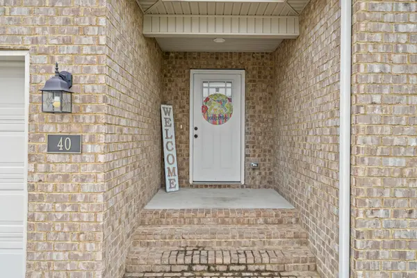40 Daffodil Dr, Tullahoma, TN 37388