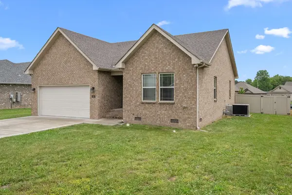 40 Daffodil Dr, Tullahoma, TN 37388