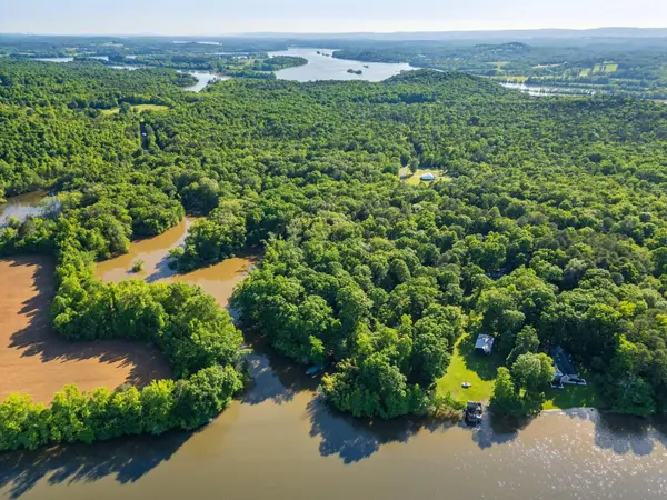 5 Warren Lane, Decatur, TN 37322