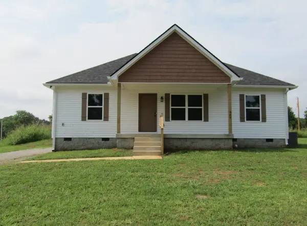 460 Crescent Factory Rd, Lawrenceburg, TN 38464