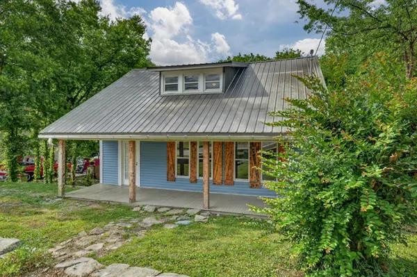408 Washington St #W, Fayetteville, TN 37334