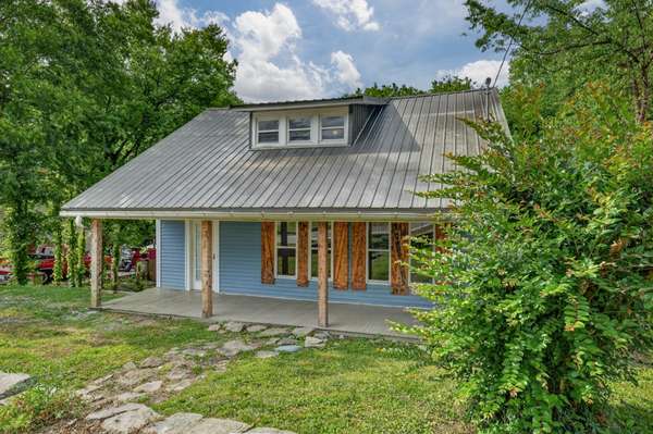 408 Washington St #W, Fayetteville, TN 37334