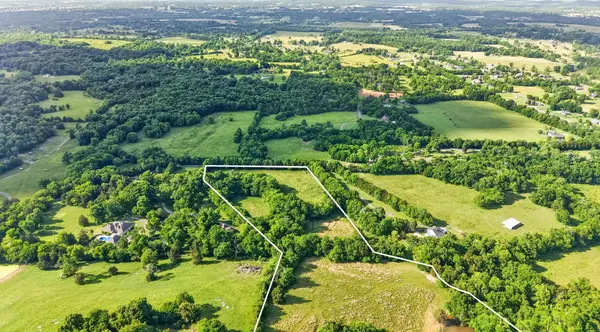 1 Himesville Road, Shelbyville, TN 37160