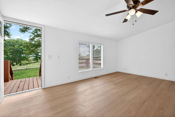 1437 Jefferson Rd, Smithville, TN 37166