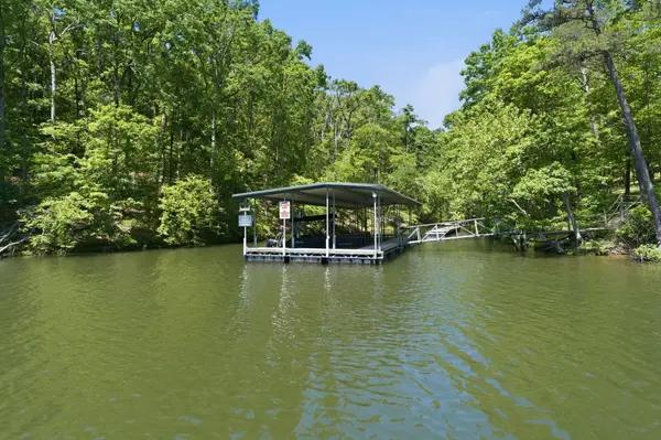 0 Crescent Ln, Savannah, TN 38372