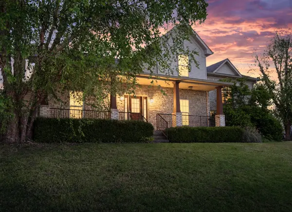 1149 Presto Ct, Adams, TN 37010