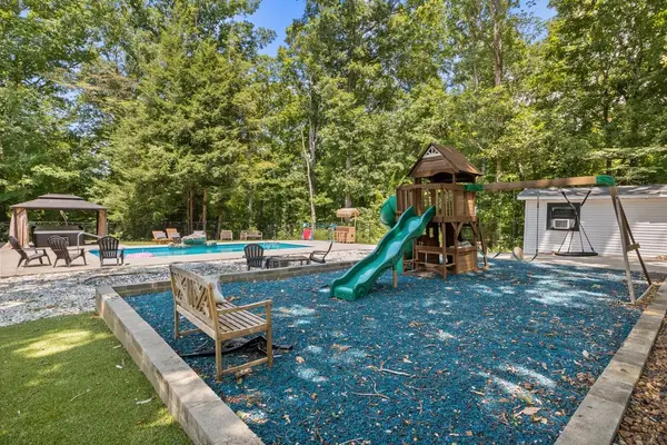 1975 Kelly Rd, Holladay, TN 38341