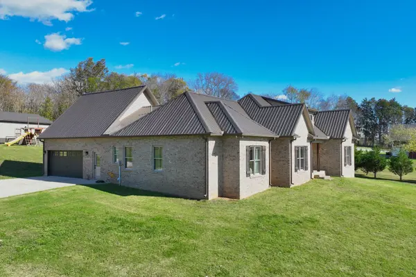 2189 Double Branch Rd, Columbia, TN 38401