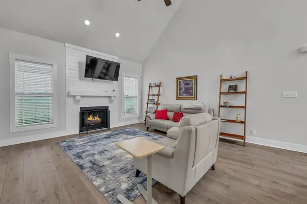 717 HIGH PLAINS DRIVE, Clarksville, TN 37043
