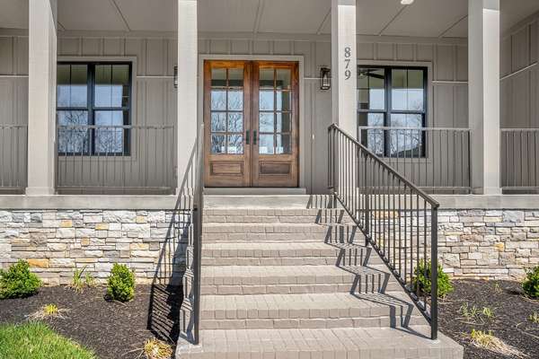 879 Shady Bluff Trl, Clarksville, TN 37043